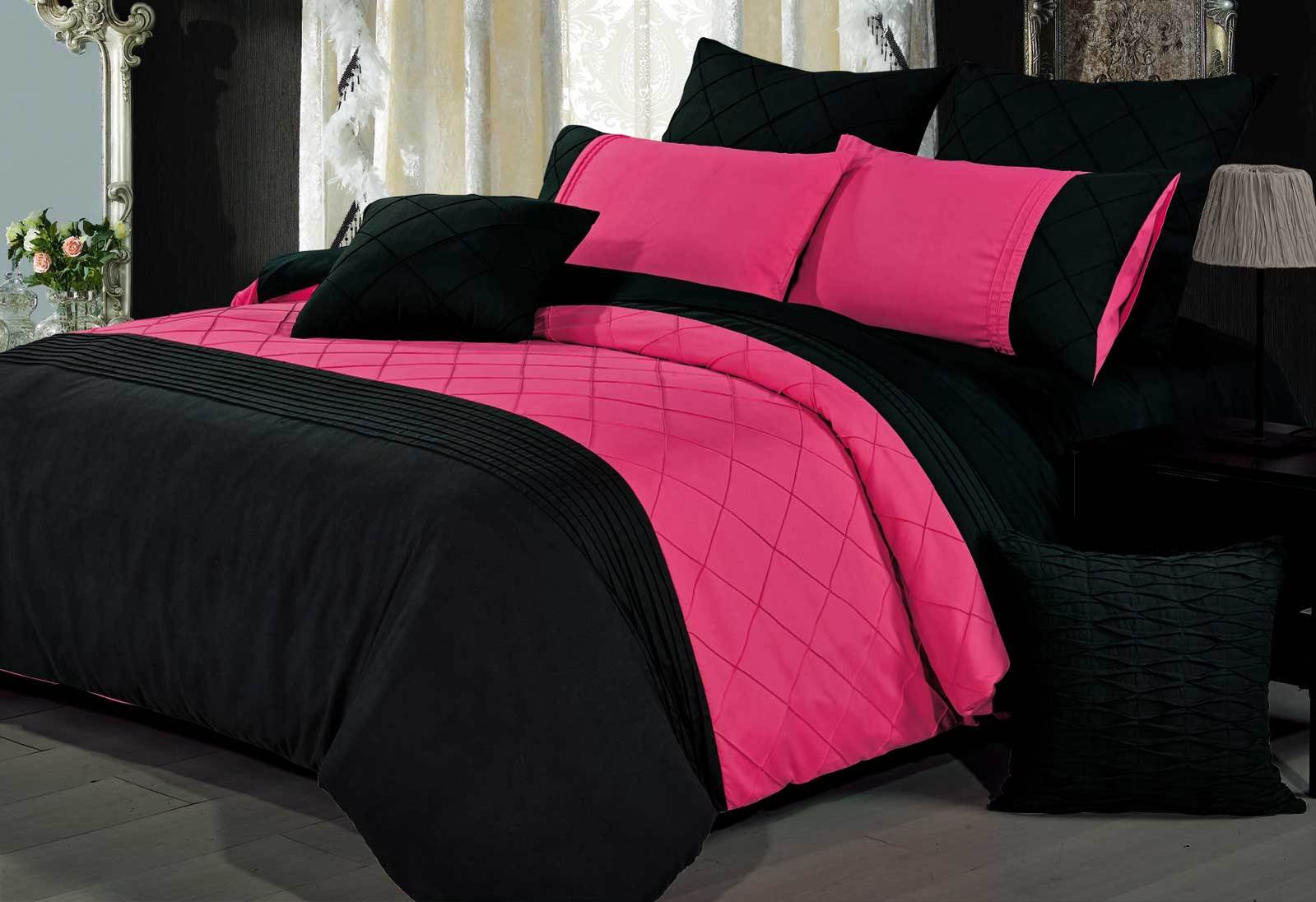 Luxton King Size Hot Pink Diamond Pintuck Quilt Cover Set(3PCS)